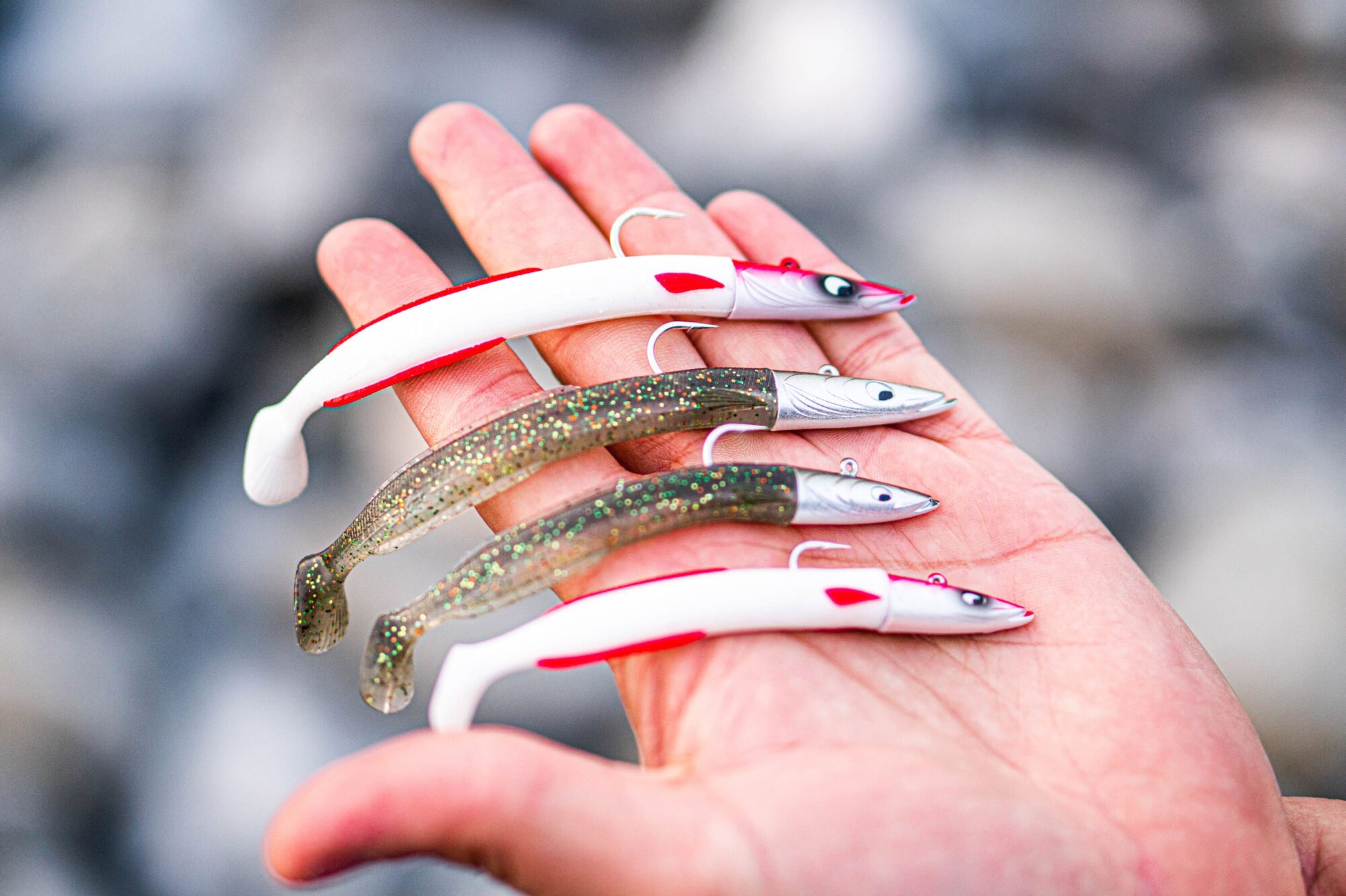 WINHOOK - Pack 32 Señuelos Vinilos de Pesca Raglou 4 Colores Diferentes Pesca Spinning